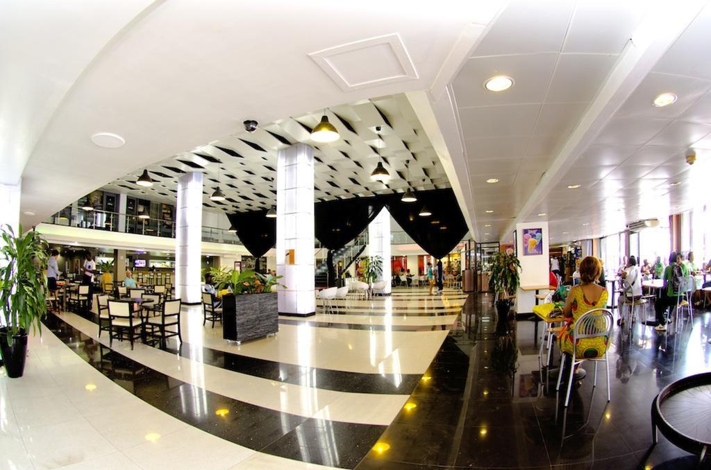Radisson Hotel باراماريبو المظهر الخارجي الصورة
